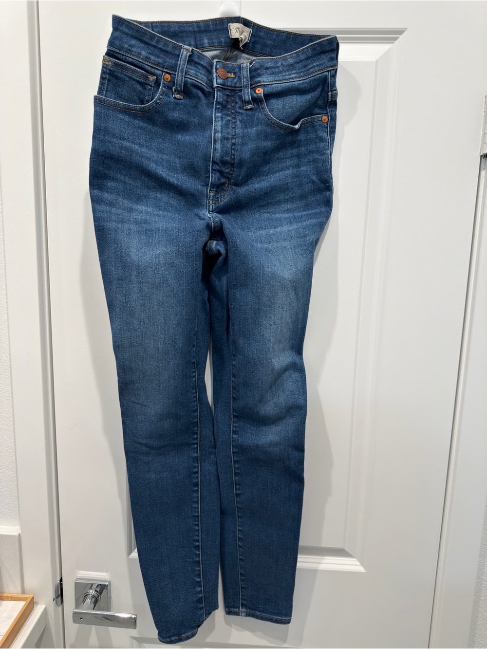 Madewell High-Rise Straight-Leg Jeans in Medium Blue Wash